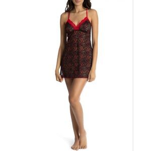 Secret Treasures Women’s Plus Black & Red Floral Lace Lingerie/Sleepwear Size 2X